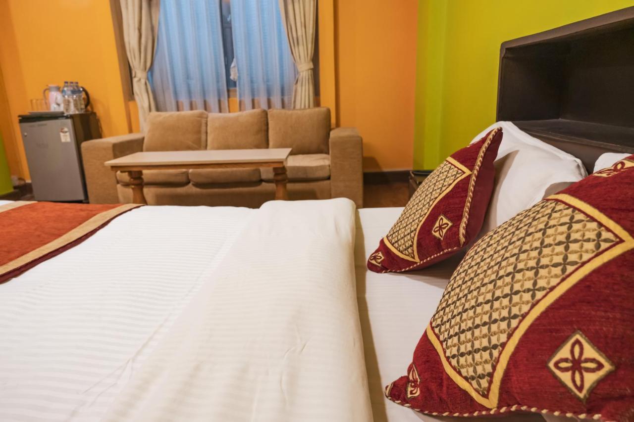 Nepalaya Hotel Katmandu Kültér fotó