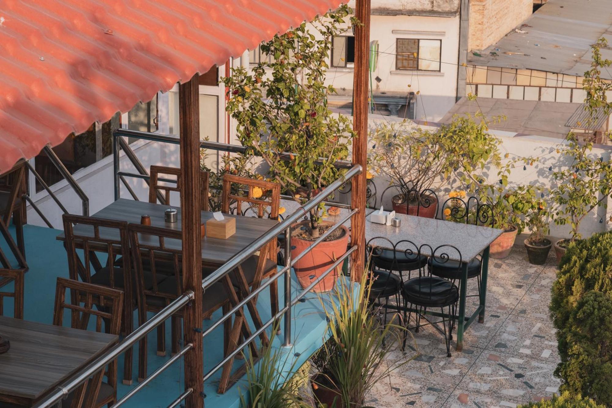Nepalaya Hotel Katmandu Kültér fotó